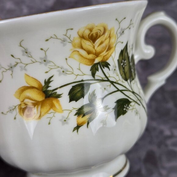 Royal China Seltmann Weiden Bavaria Yellow Rose 3 Pc Set Cup Saucer Bread Plate - Picture 15 of 16